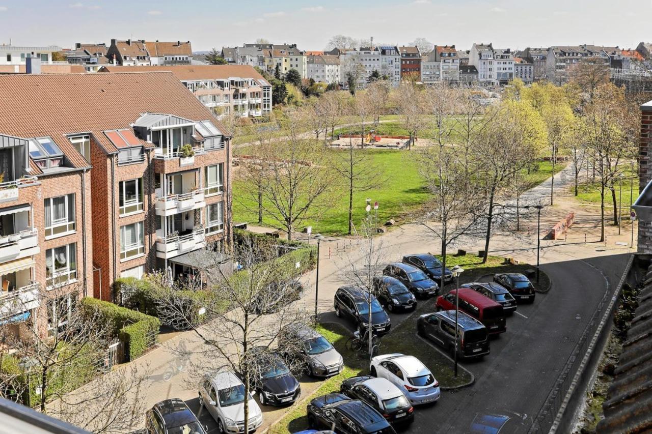 Apartment 'traveller Lodge' Grosszuegiges - 3 Bedroom 10min To Hbf, Full Kitchen, Homeoffice, Netflix, Wifi *